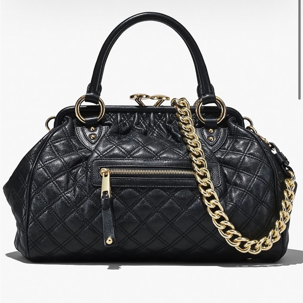 Marc Jacobs “The Stam” Elegant Black Quilted Handbag